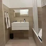 Modernes 2 아파트 *