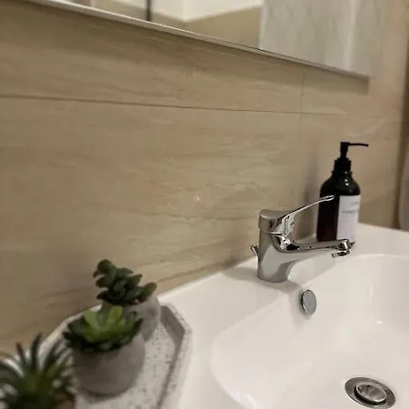 Modernes 2 Apartment